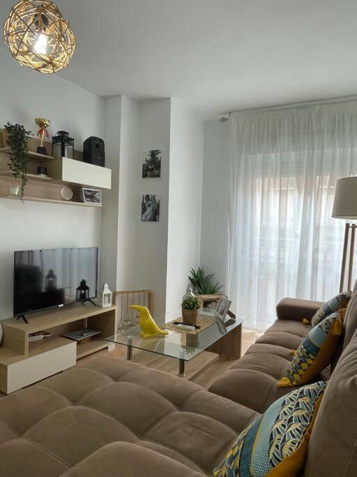 Apartamento Centro De Aguilas. Dış mekan fotoğraf